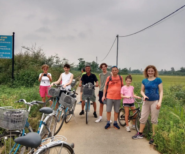 Tra Que Biking Tour And Hoi An Cooking Class Daily Tour